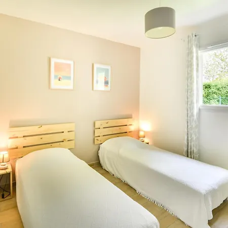 Le Chemin De La - A 300 M De La *