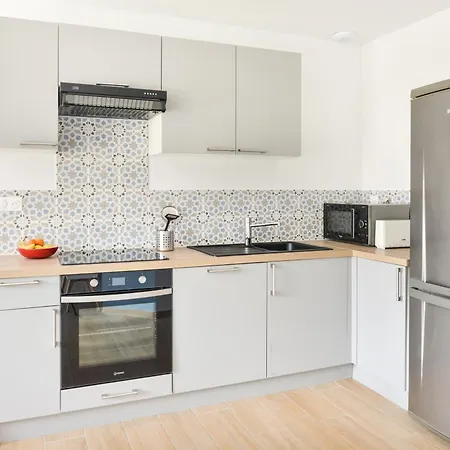 Le Chemin De La - A 300 M De La * Bernières-sur-Mer