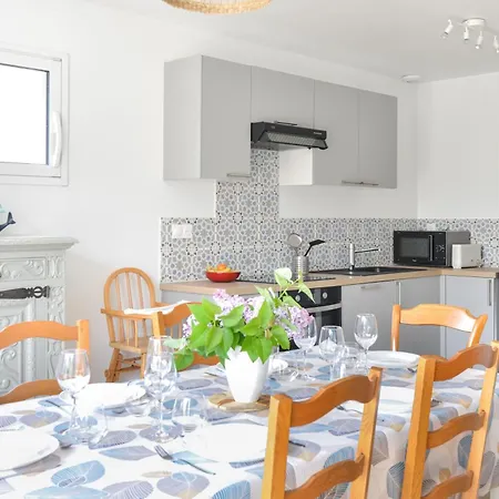 Le Chemin De La - A 300 M De La * Bernières-sur-Mer