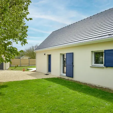 Le Chemin De La - A 300 M De La Holiday home *