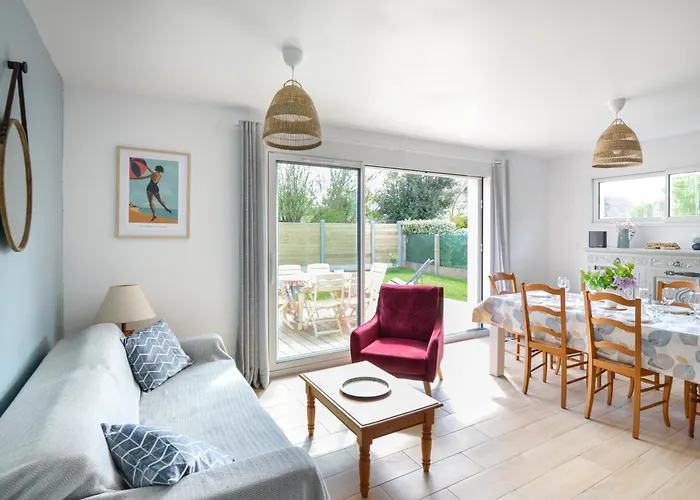 בית נופש Le Chemin De La - A 300 M De La Bernières-sur-Mer